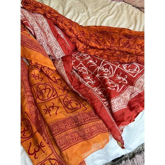 COPY - 1 Om Aum Handblock Print Hindu Yoga Meditation Indian Desi Boho Chunni S… - Picture 2 of 4